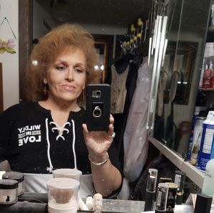 Meet your Posher, Jackie